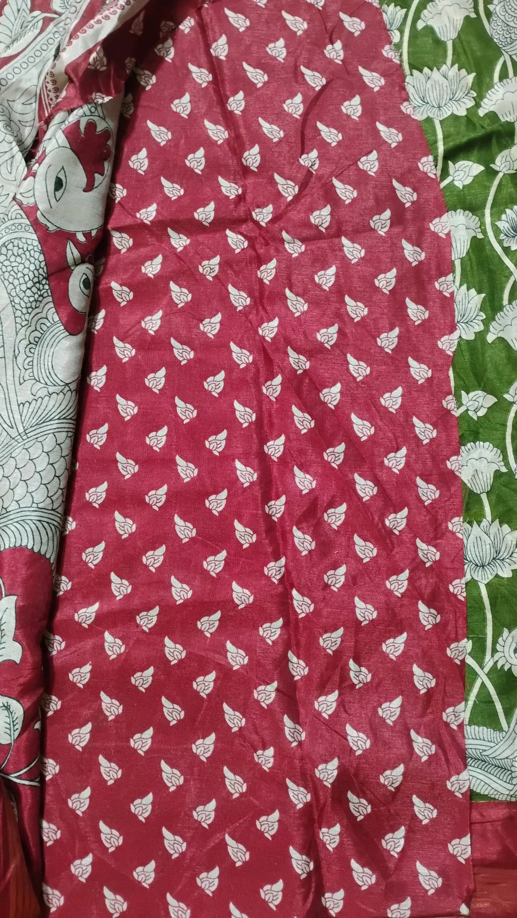 Maheshwari Silk Sarees,Green Kalamkari Print Saree with Red Border thumbnail 4