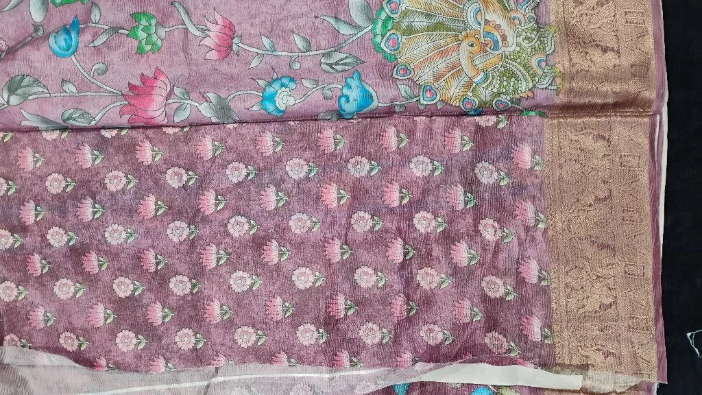 Pink Floral Print Silk Blend Saree with Gold Zari Border thumbnail 2