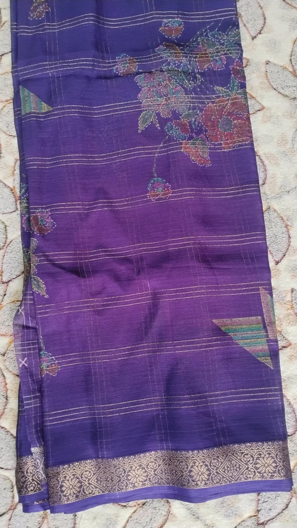 Purple Silk Blend Saree with Floral Print and Zari Border thumbnail 3