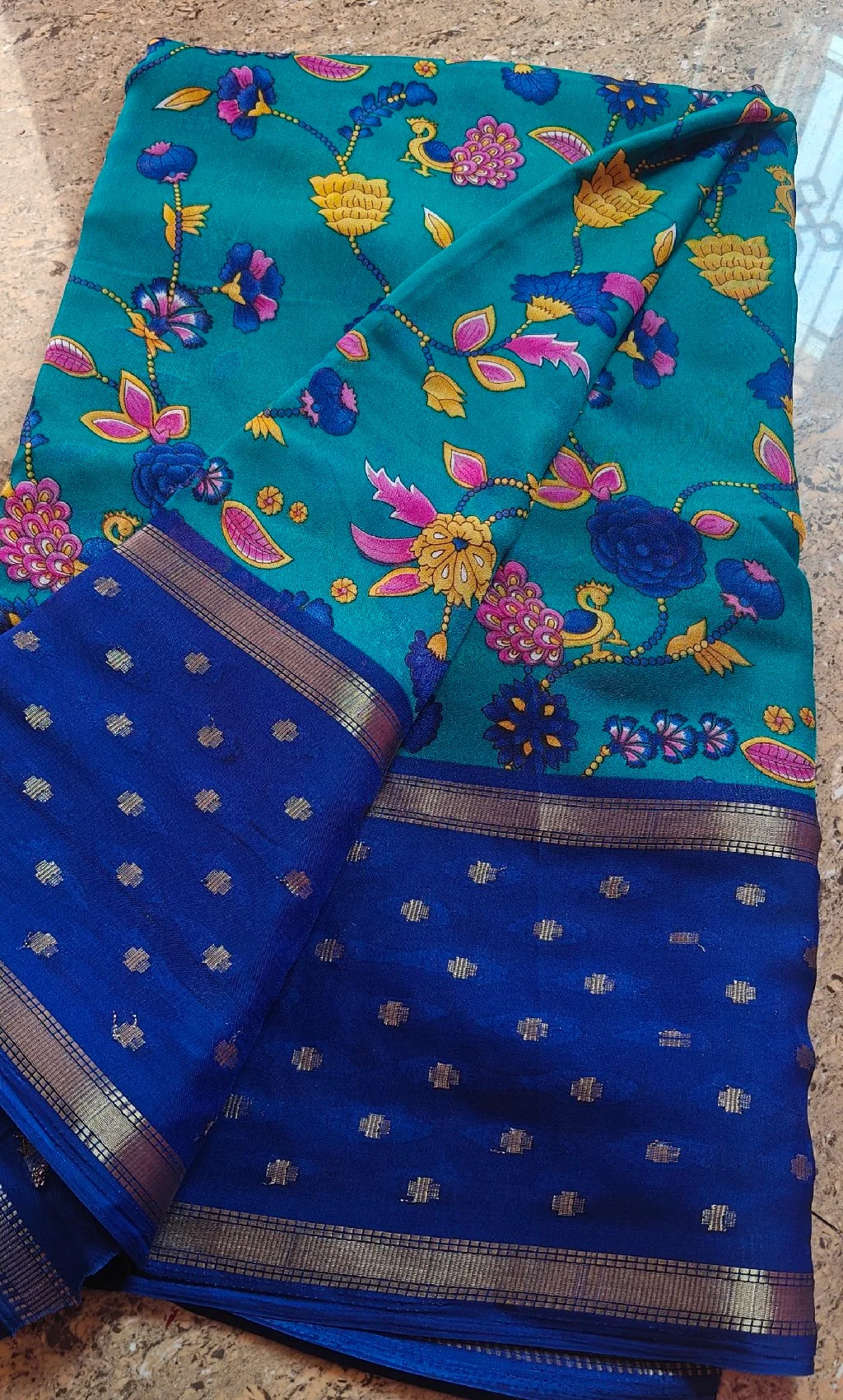 Peacock Garden Contrast Saree – Royal Blue Edition thumbnail 2