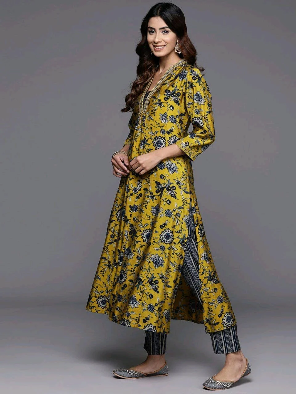 Mustard Yellow Floral Print Kurta Set with Dupatta 4