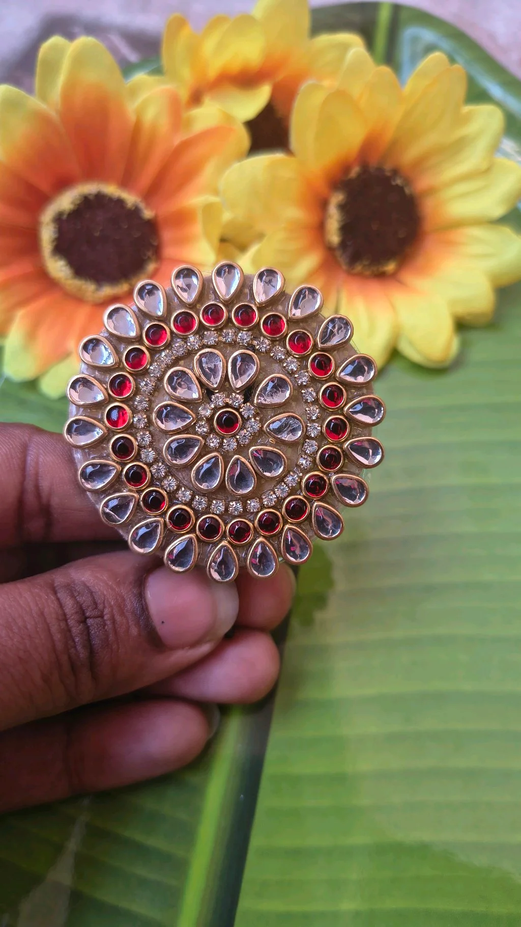 Kundan Stone Hair Accessory Set thumbnail 3