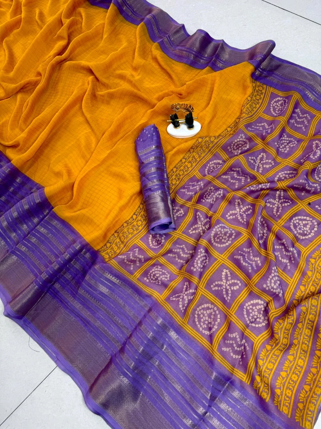 Mysore Silk Saree with Zari Border 10