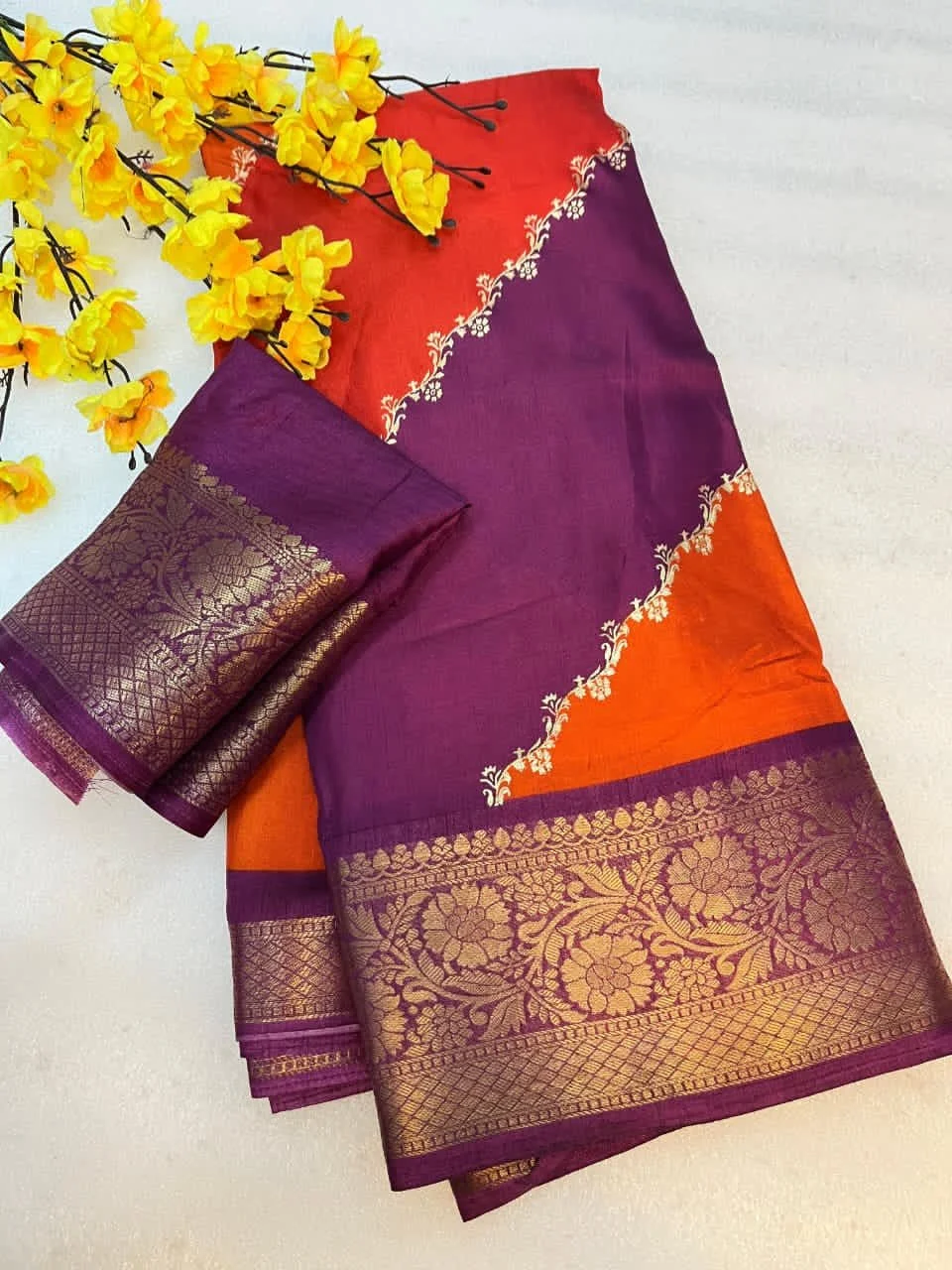 Heavy Marshmallow Saree with Zari Border thumbnail 1