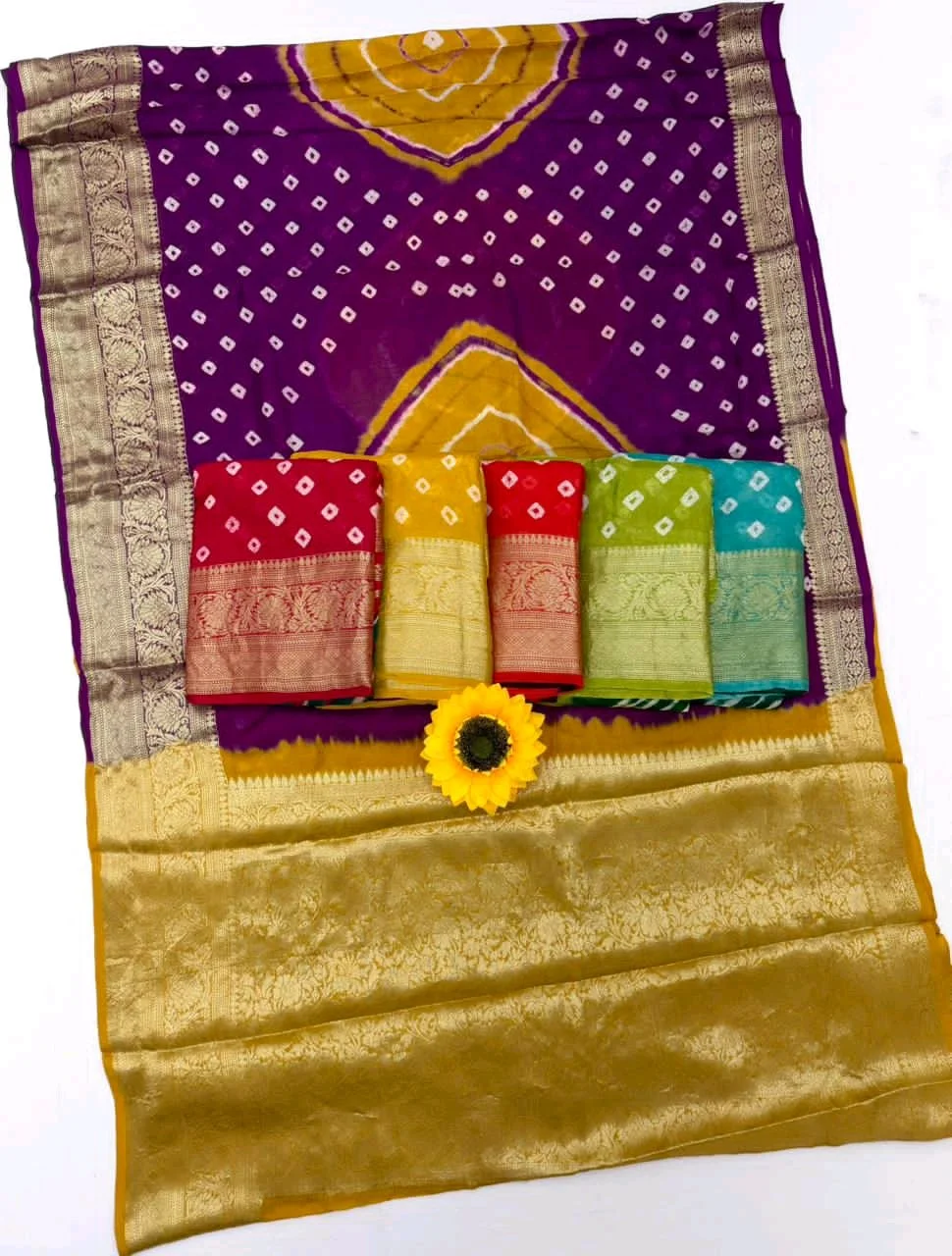 Kanjivaram  Bandhani Saree with Gold Zari Border 9