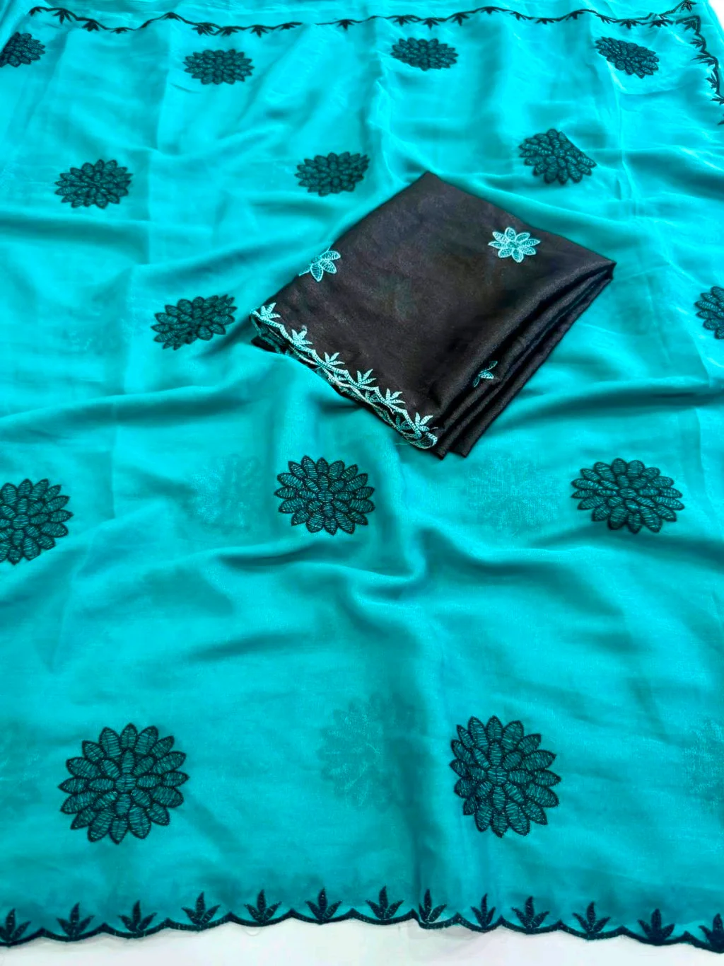 Soft Georgette Saree with Black Floral Embroidery thumbnail 7