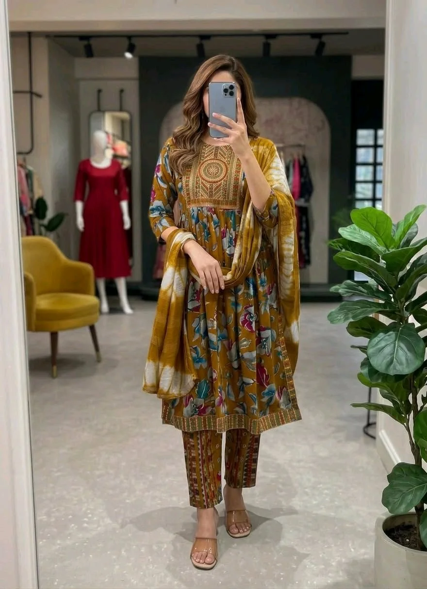 Embroidered Cotton Kurti Sets with Dupatta thumbnail 7