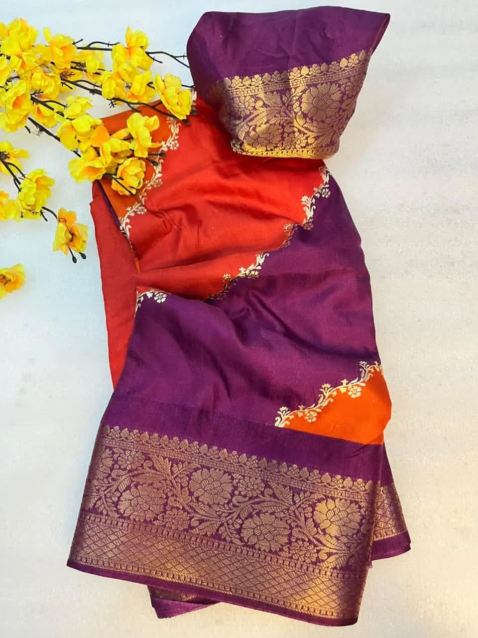Heavy Marshmallow Saree with Zari Border thumbnail 3