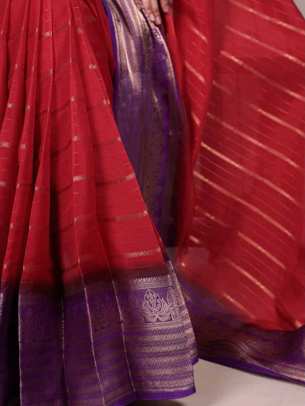 Red Crepe Silk  Saree with Purple Zari Border 2