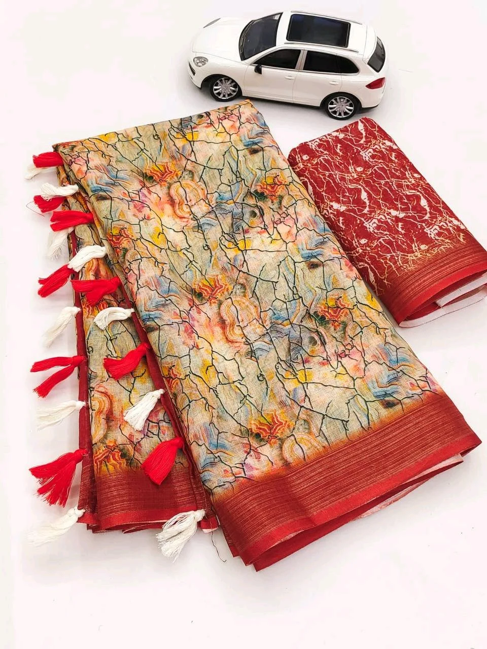 Lenin Leaf Print Saree with Tassels thumbnail 5