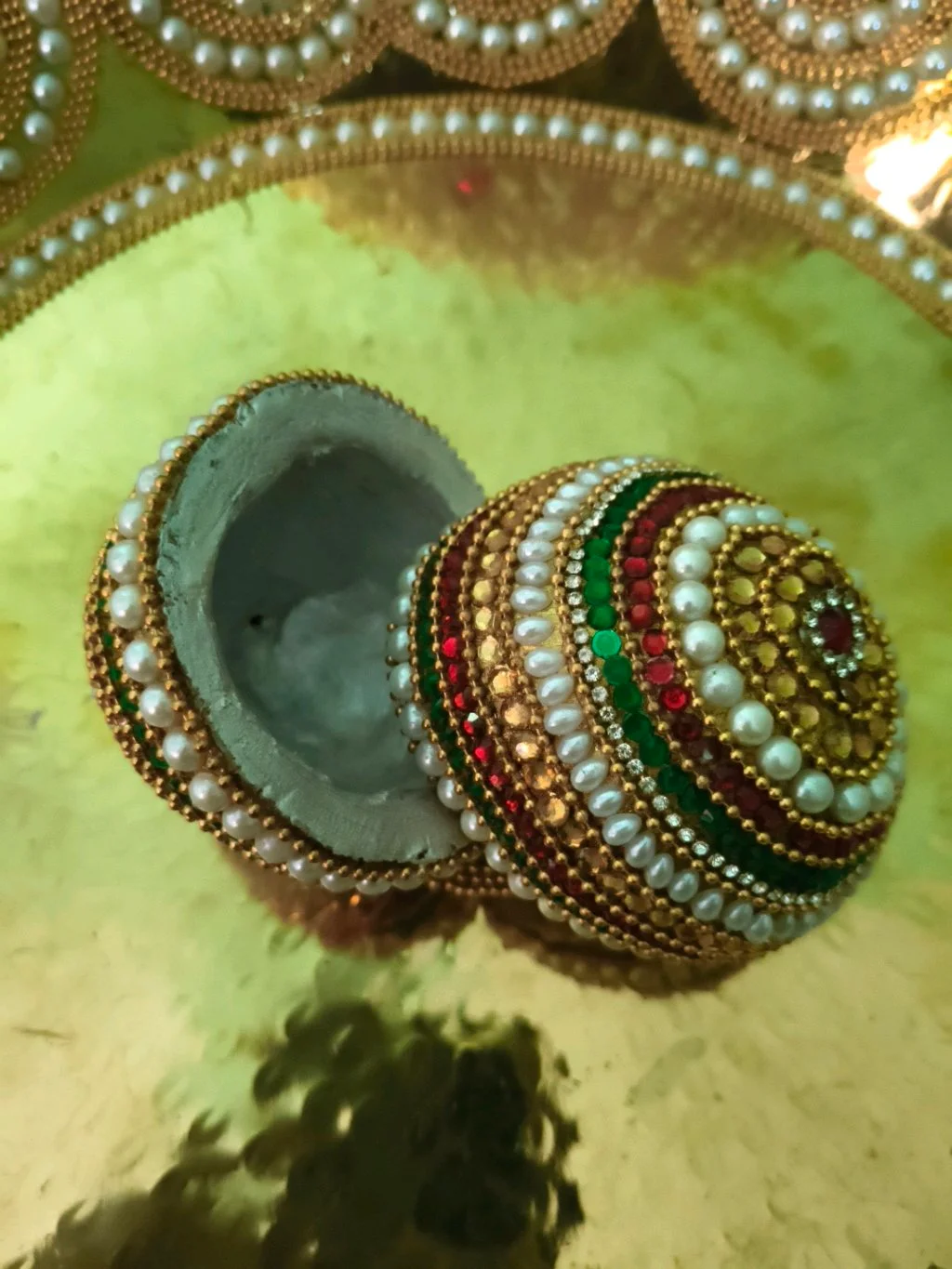 Pearl and Kundan Embellished Decorative Balls thumbnail 2