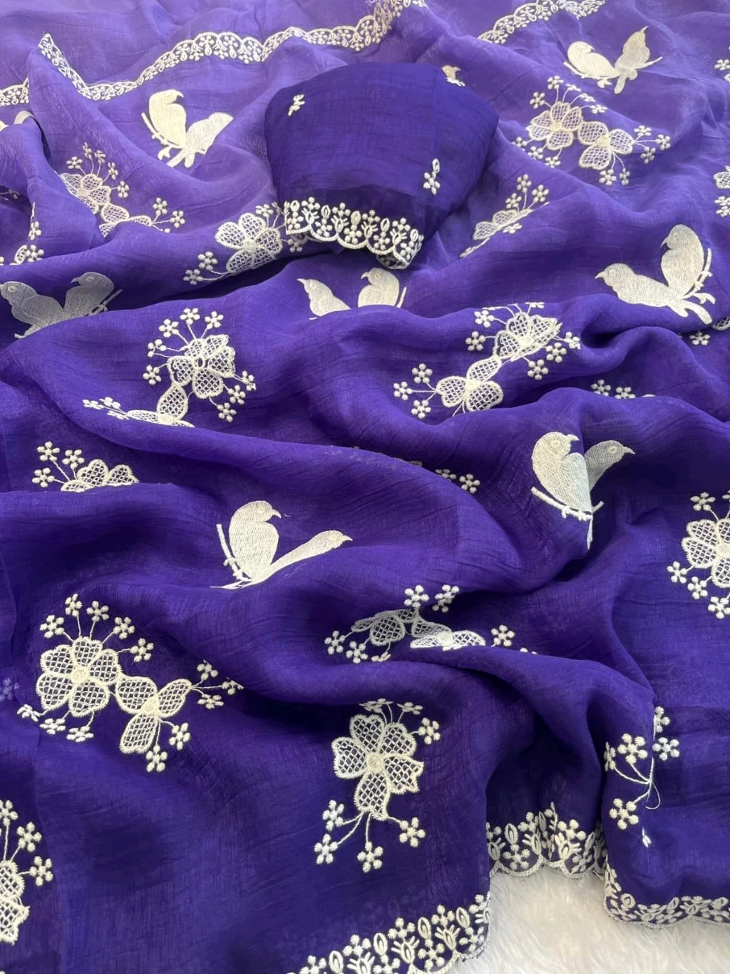 Purple Embroidered Georgette Saree with Scalloped Border 4