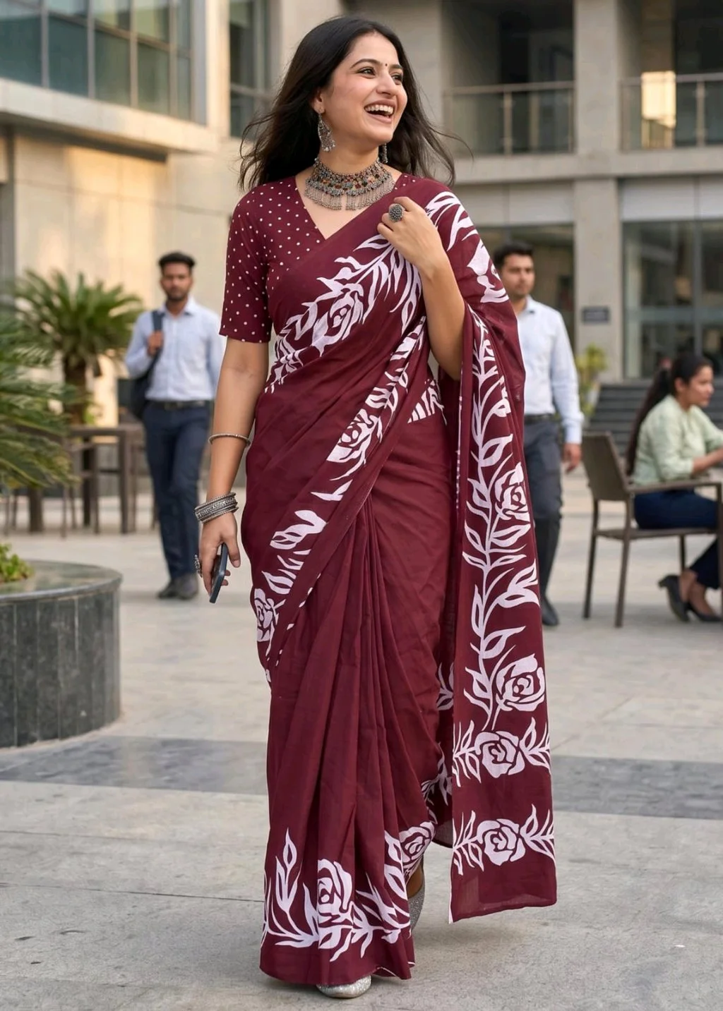 Floral Printed Mul Mul Cotton Sarees thumbnail 1