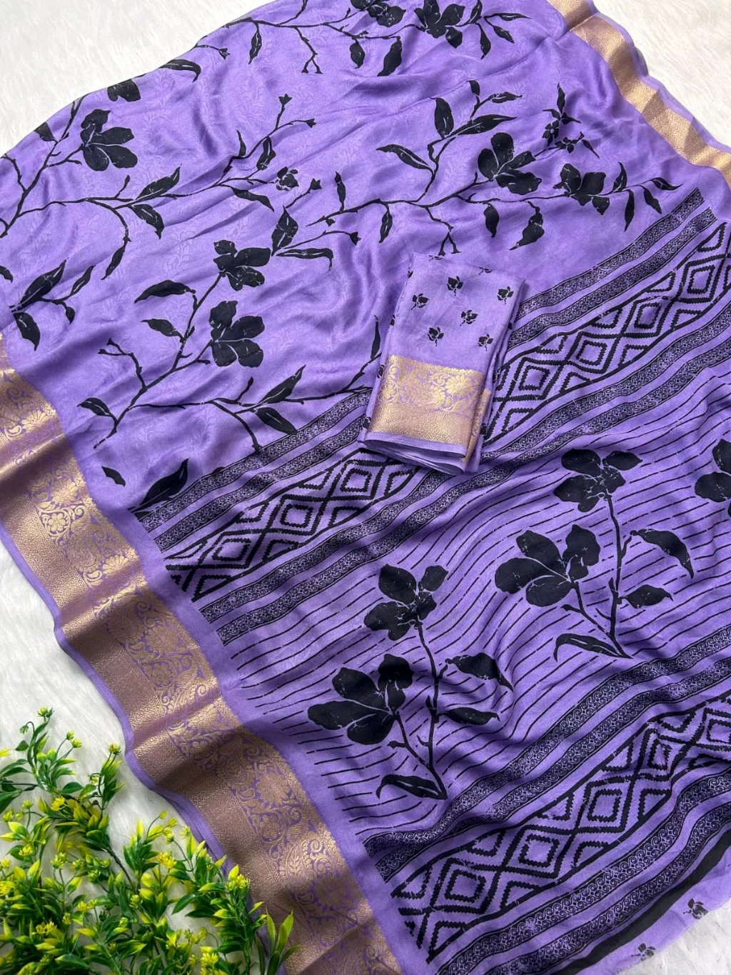 Mass Mellow Sarees and Zari Border thumbnail 6