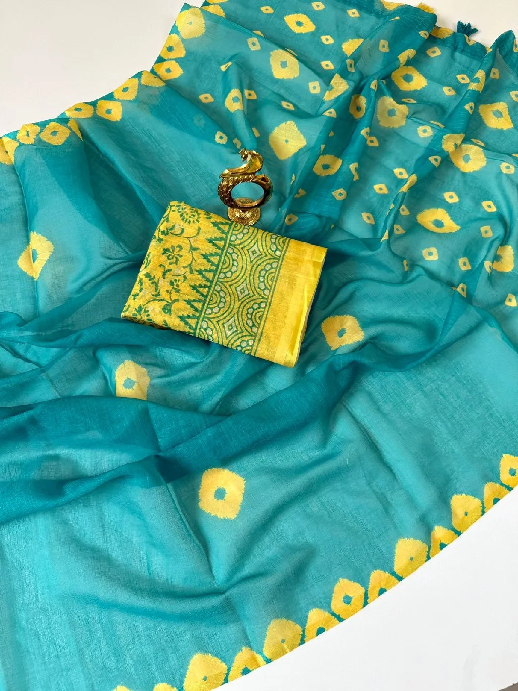 Linin Cotton Saree thumbnail 2