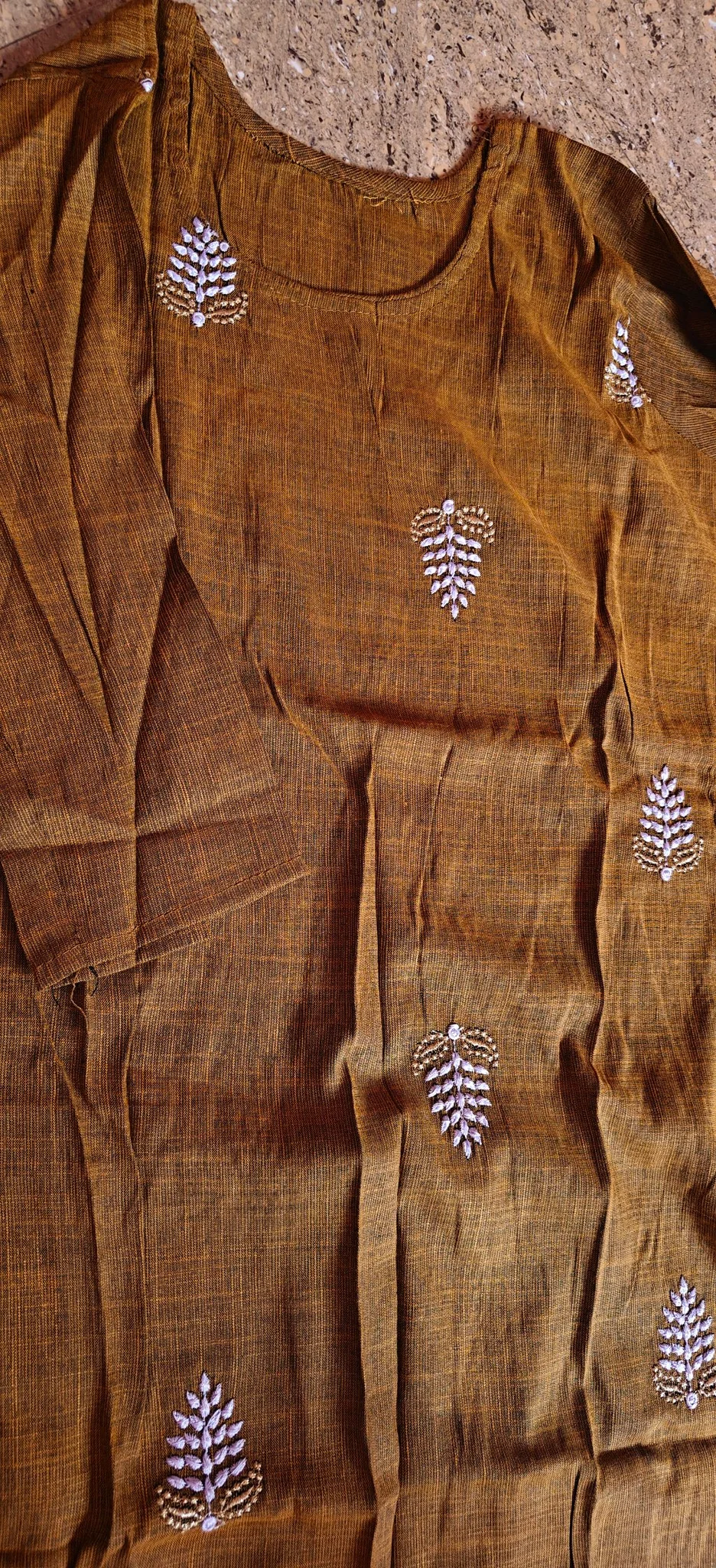 Mustard Embroidered Leaf Motif Slub Cotton Kurta thumbnail 3