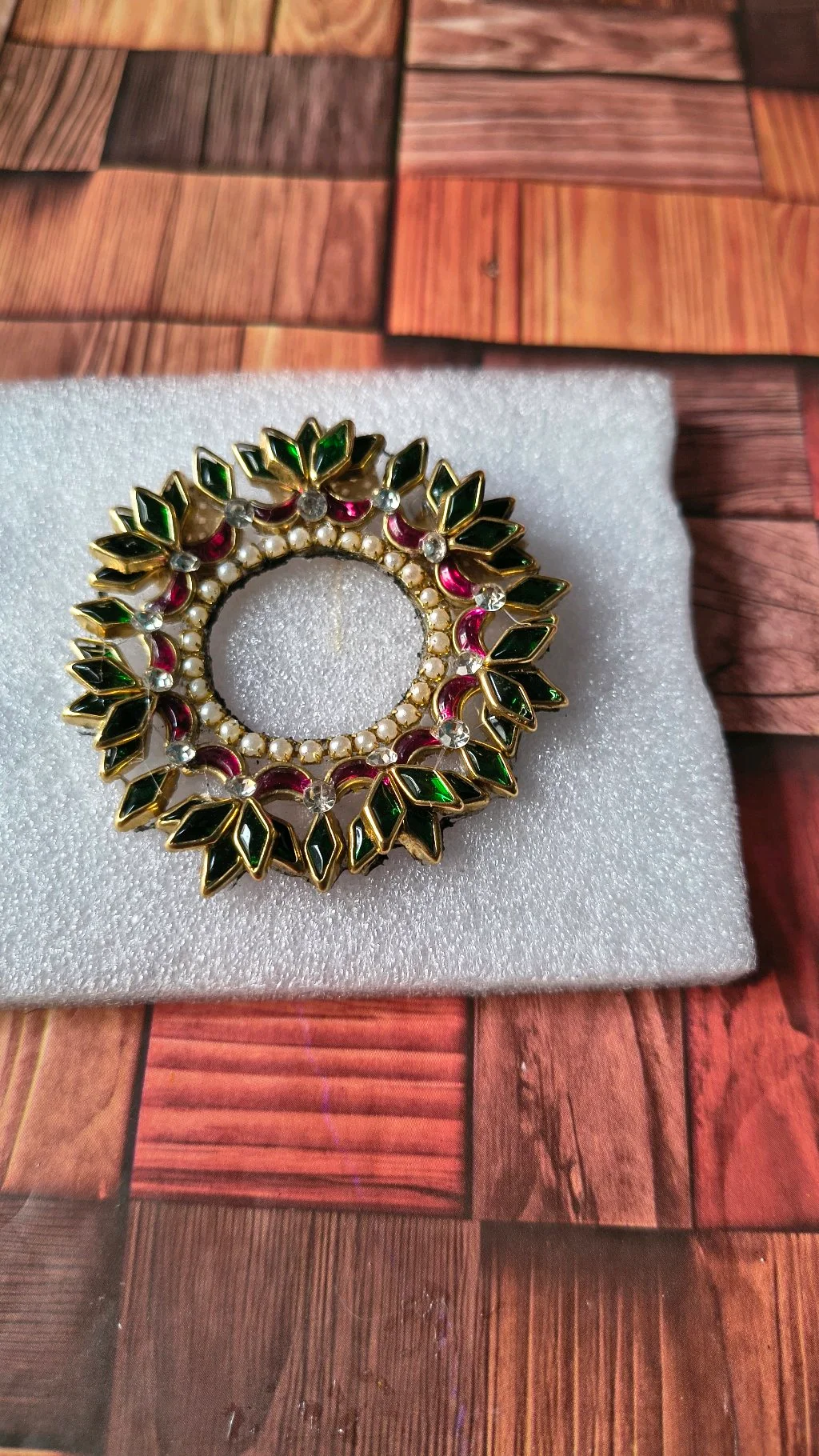 Traditional Gold Toned Hair Accessory with Green and Maroon Stones