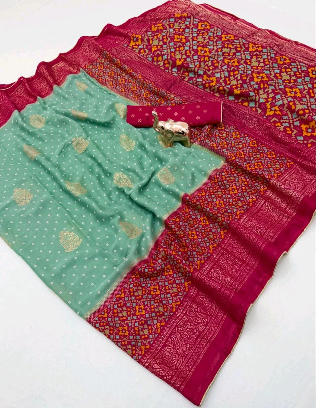 Viscose Georgette Sarees thumbnail 6