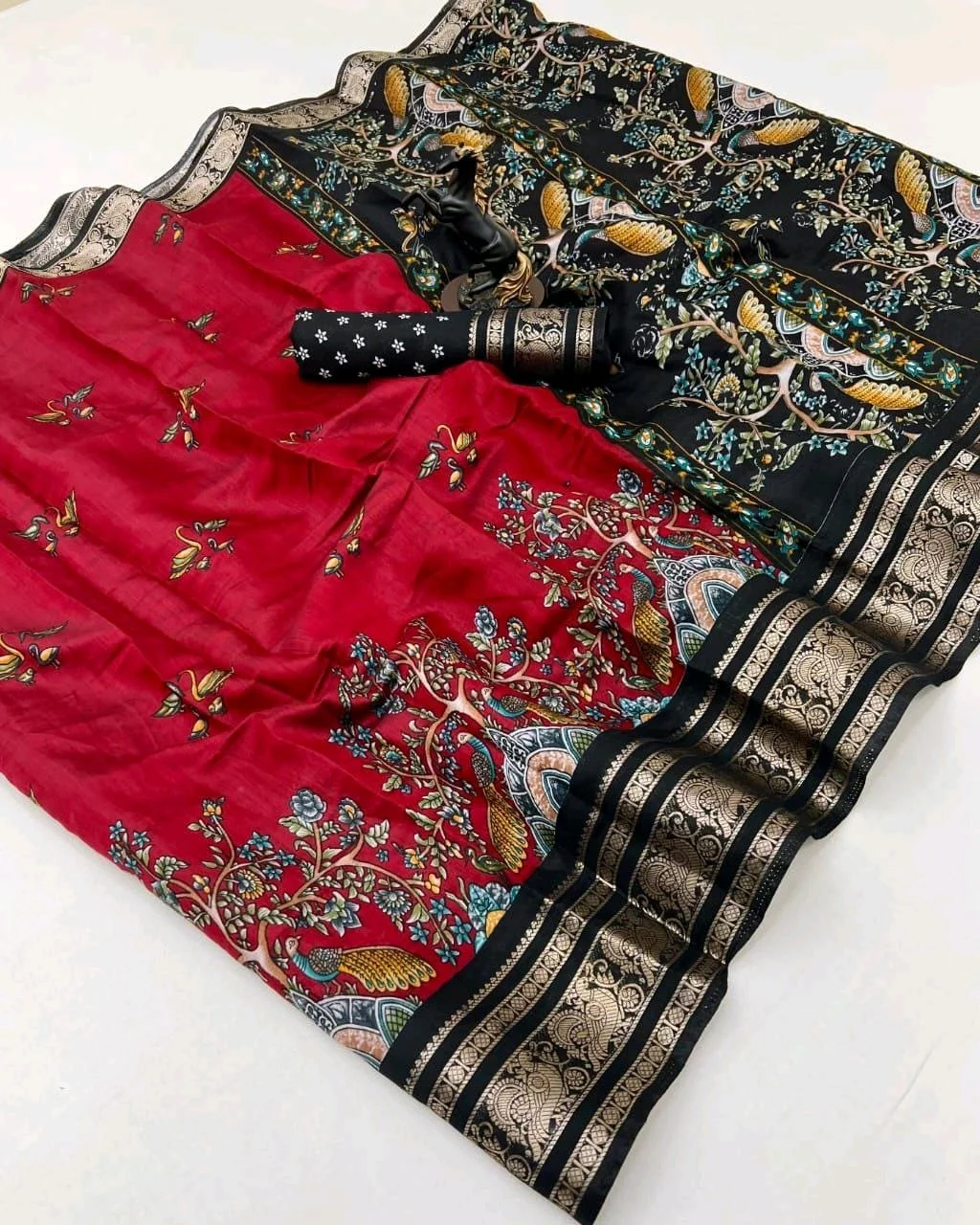 Viscose Silk Kalamkari Print Sarees thumbnail 6