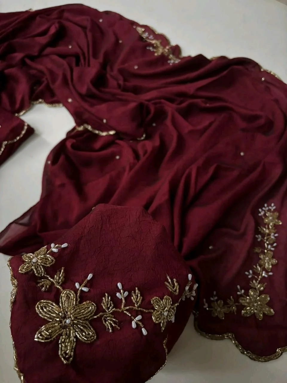 Soft Rangoli  Saree with Scalloped Gold Embroidery 2