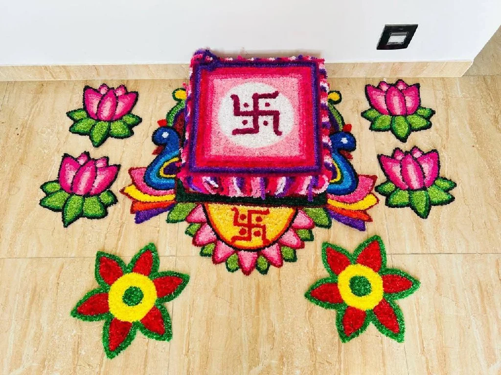 Reusable Wool Rangoli Mat with Peacock and Lotus Design 1