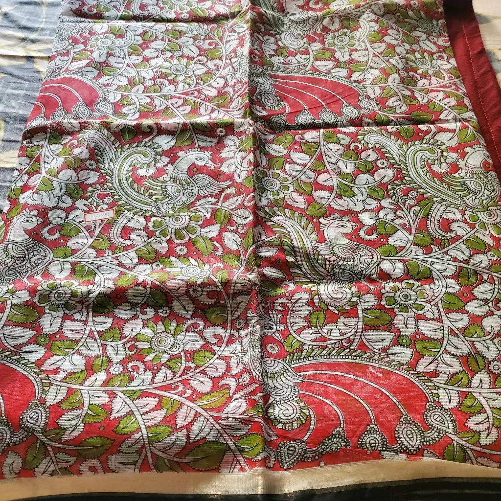 White Kota Saree With Red & Green Kalamkari Floral Bird Print Cotton Saree thumbnail 2