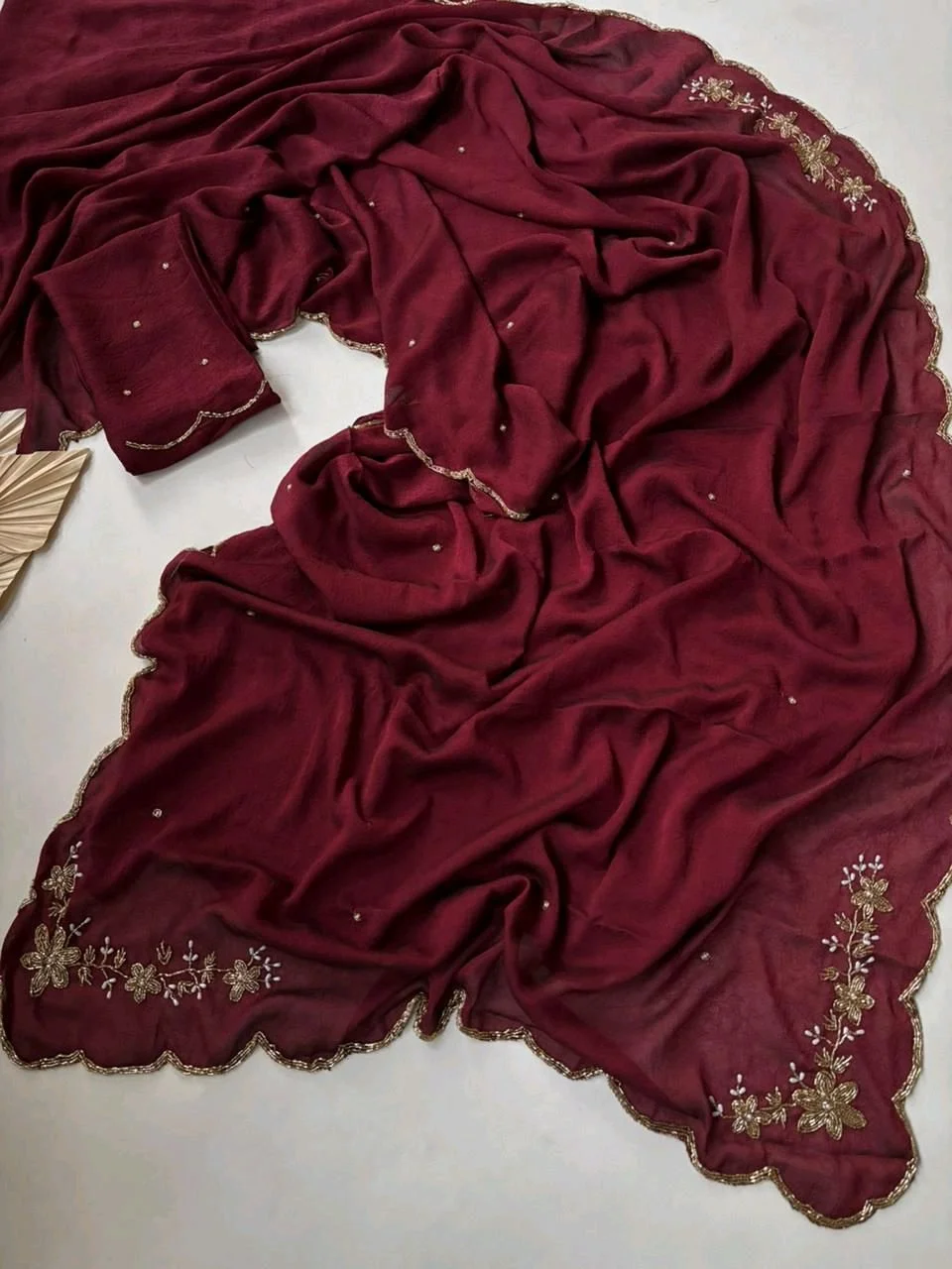 Soft Rangoli  Saree with Scalloped Gold Embroidery 3