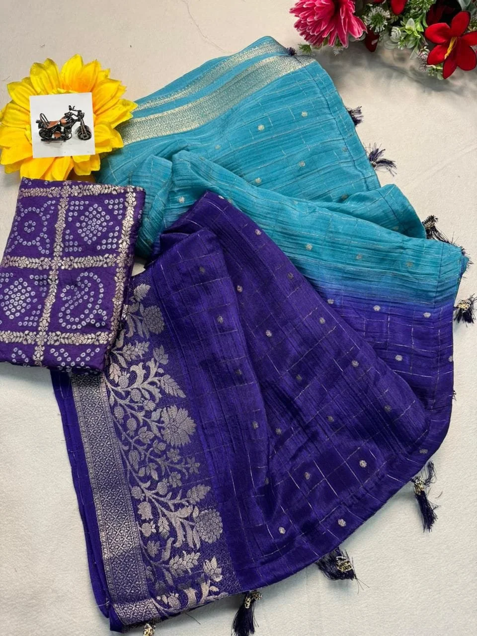 Dual Tone Turquoise and Royal Blue Saree with Zari Border and Bandhani Blouse thumbnail 3