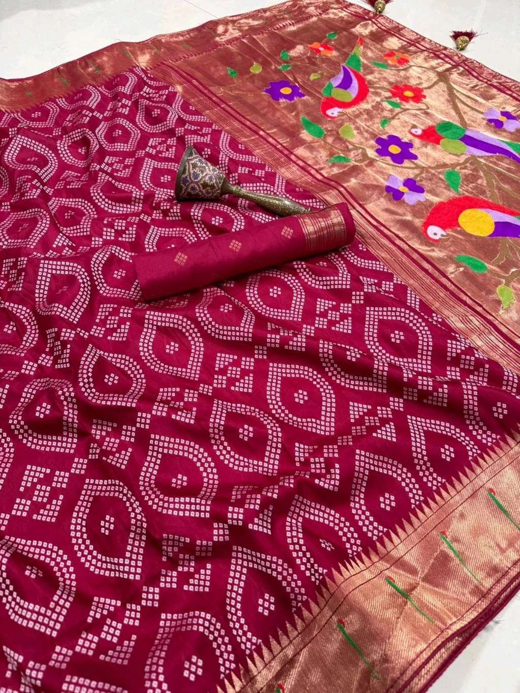 Viscose Silk Saree with Paithani Pallu thumbnail 9