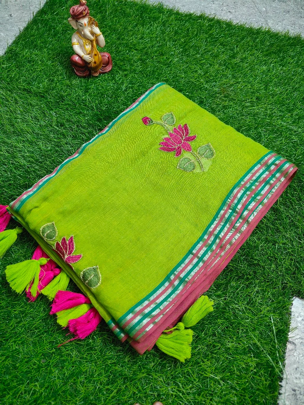 Mul Cotton With Lotus Design 1