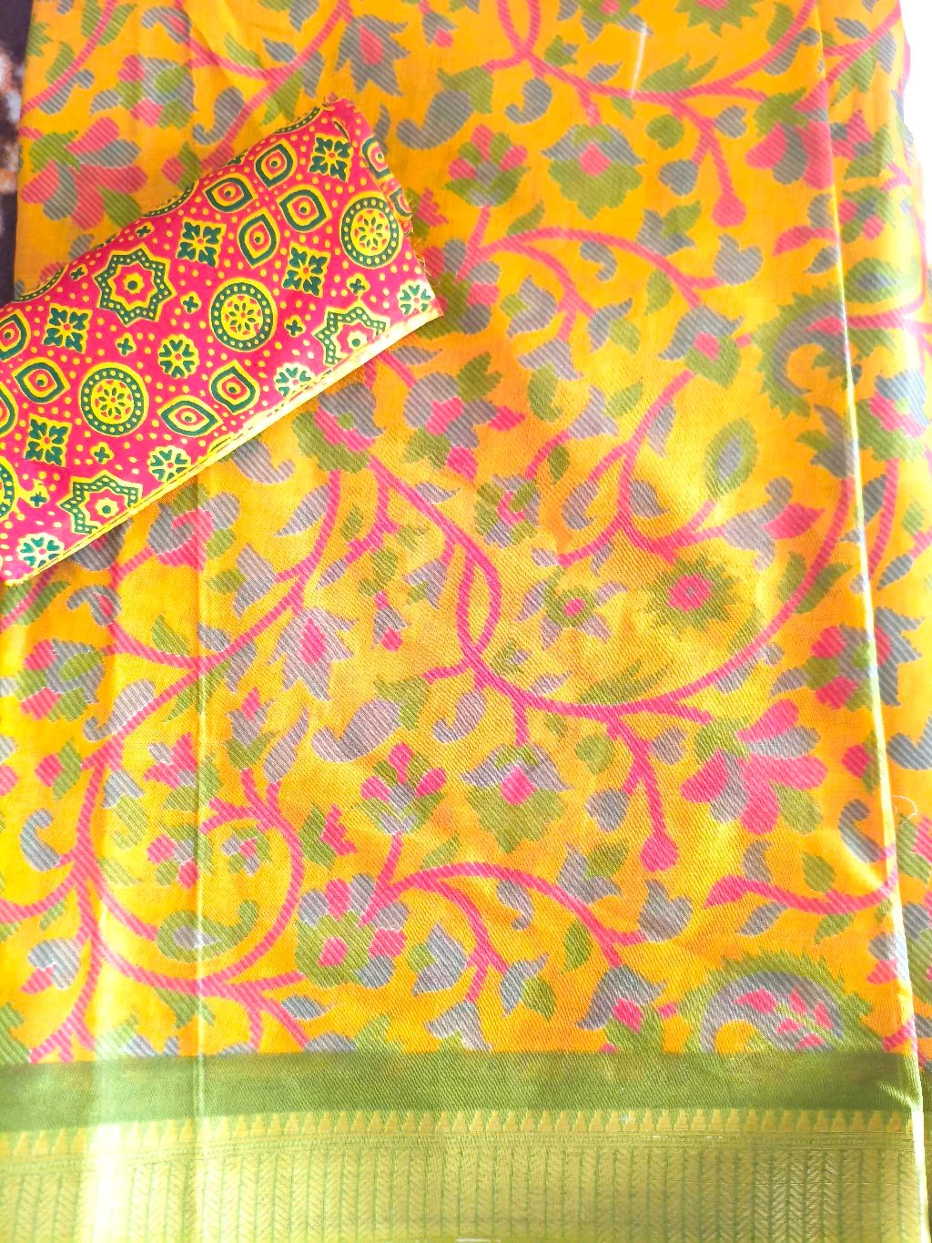 Yellow Floral Cotton Saree with Green Border thumbnail 2