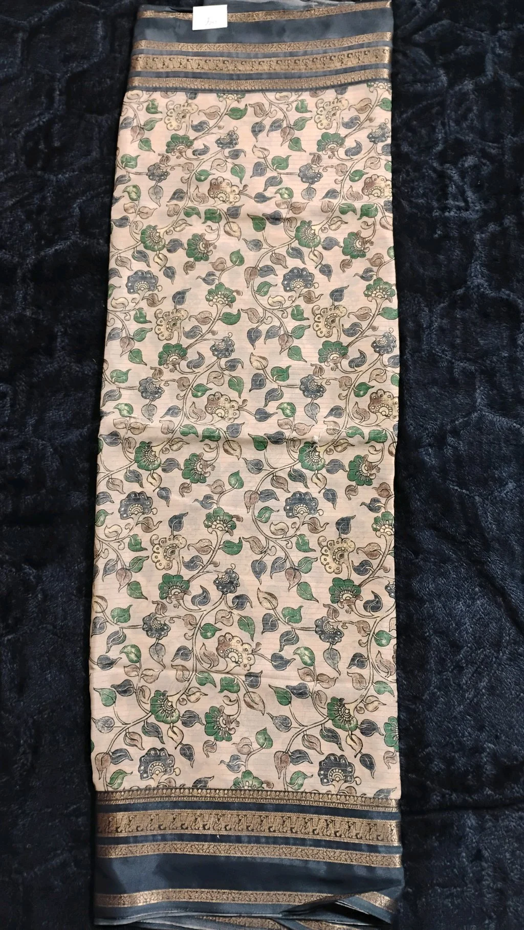 Cream Floral Print Silk Blend Saree with Blue Zari Border thumbnail 2