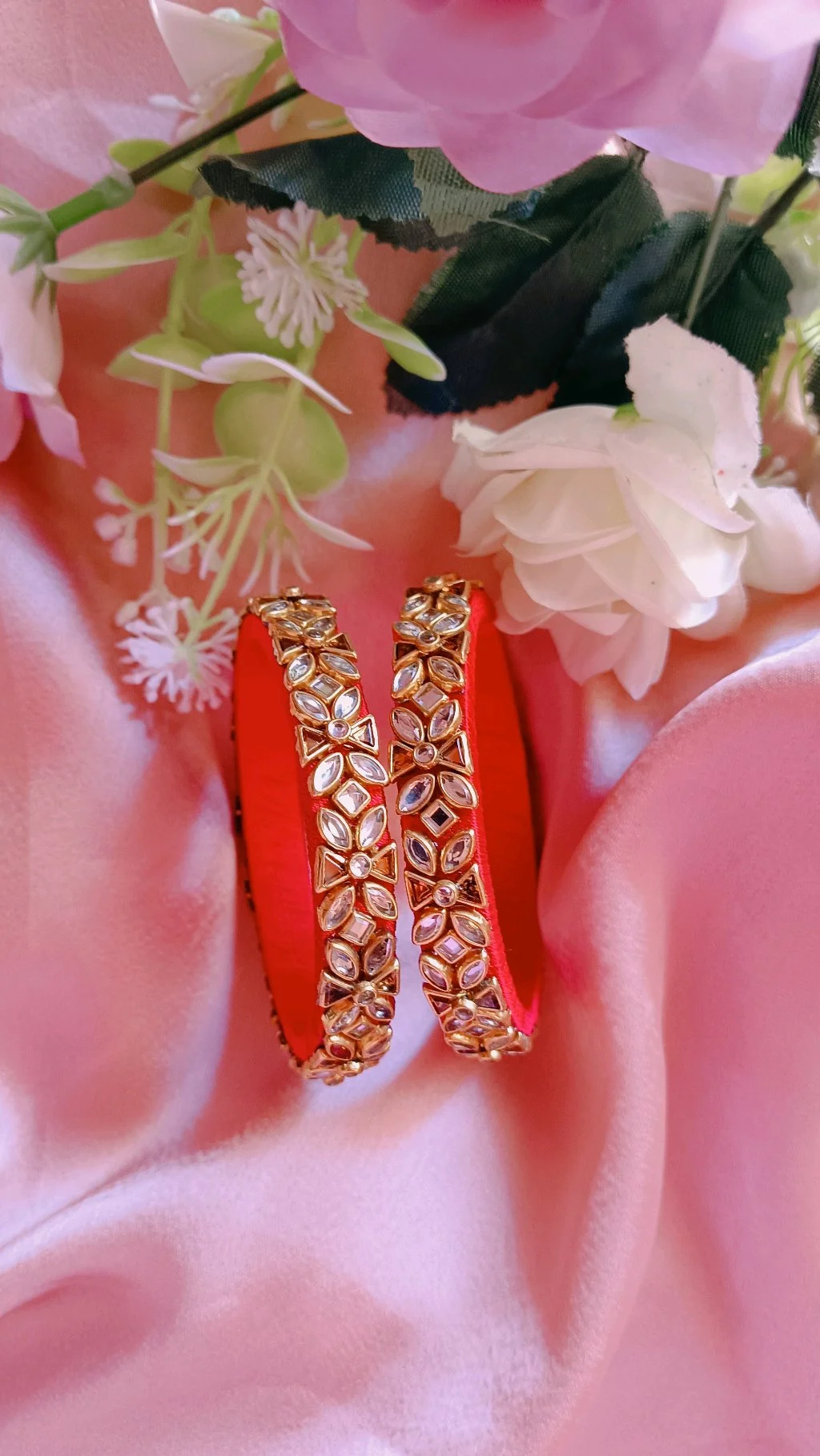 Red Kundan Stone Thread Bangles thumbnail 4