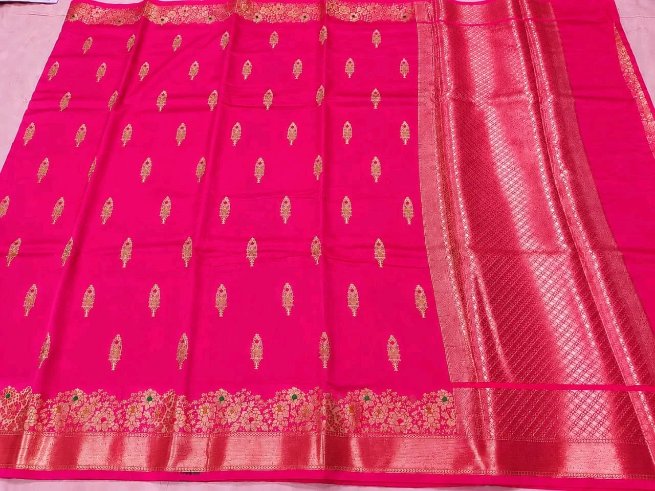 Katan Raw Mango Sarees thumbnail 4