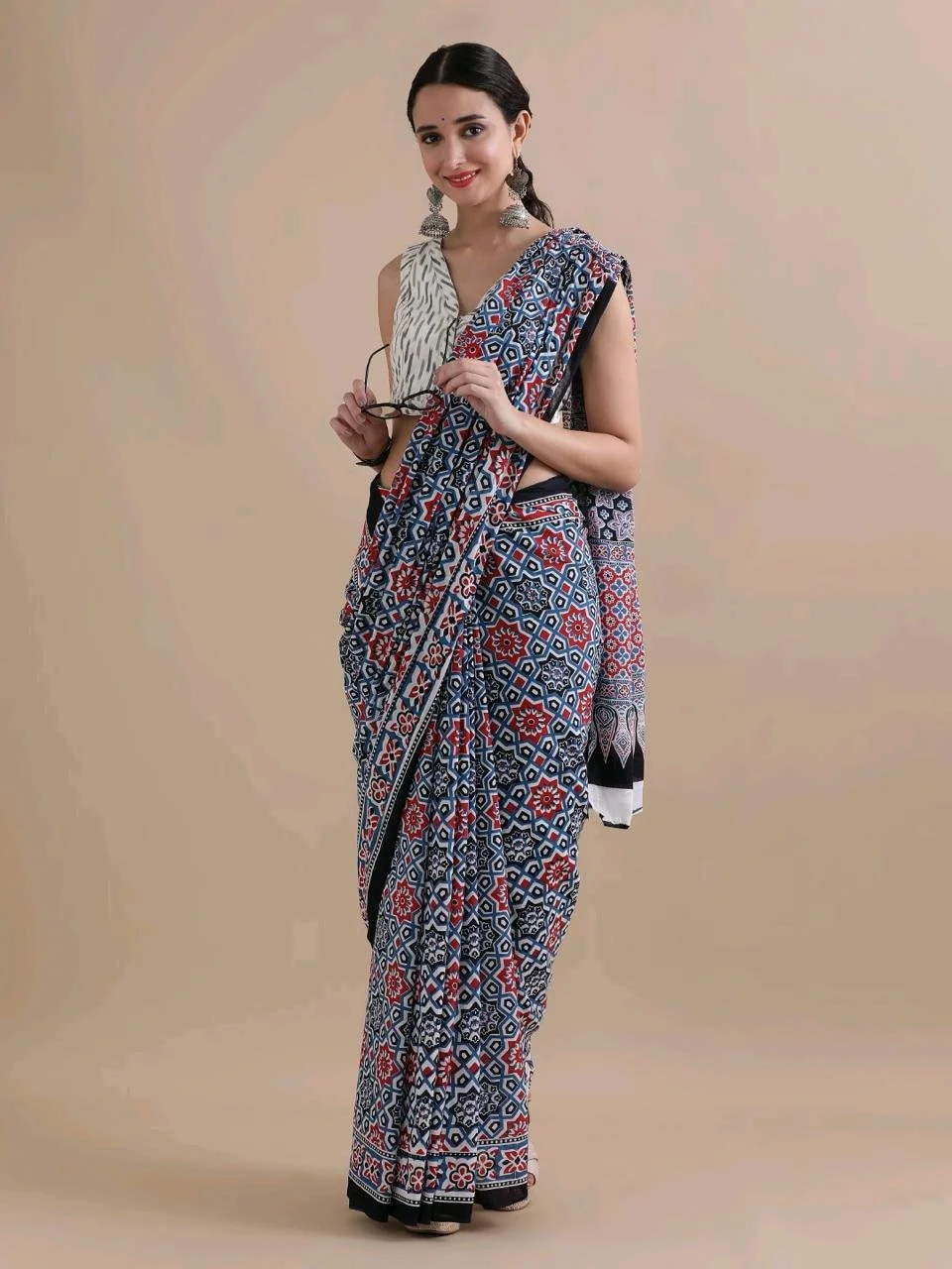 New updateBagru Block Print Cotton mulmul Sarees With Running Blouse Fabric:- Pure Mulmul (9280)Saree:-5.5m+ Blouse:- 1mPrice:- 700 6