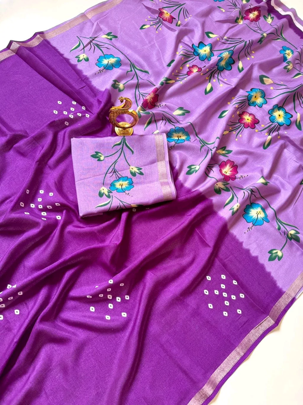 Bandhani Print Saree thumbnail 1