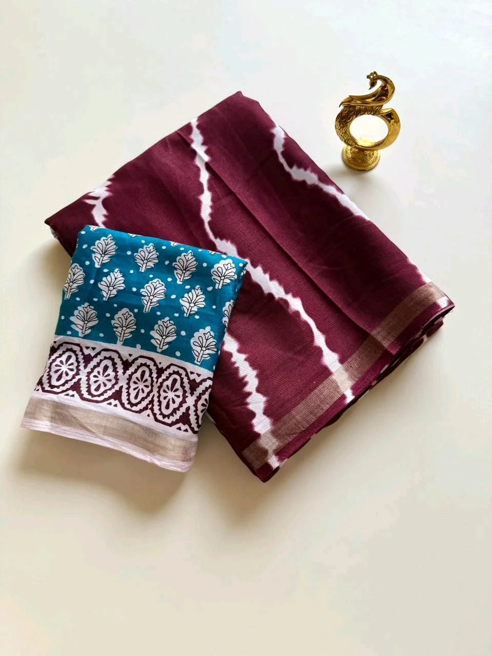 Mul Cotton Saree with Block Print Border and Matching Blouse thumbnail 9