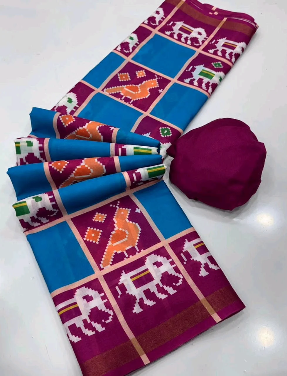 Mul Cotton Sarees thumbnail 1
