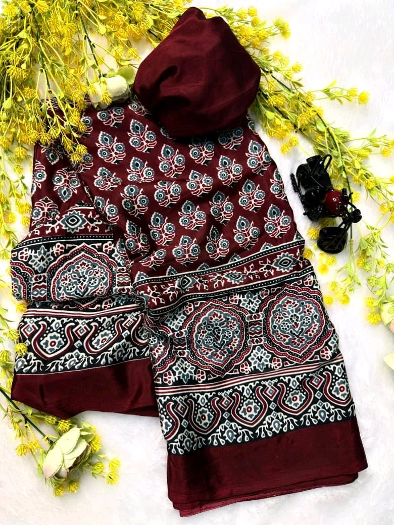 Pure Crepe Gajji Sarees thumbnail 6