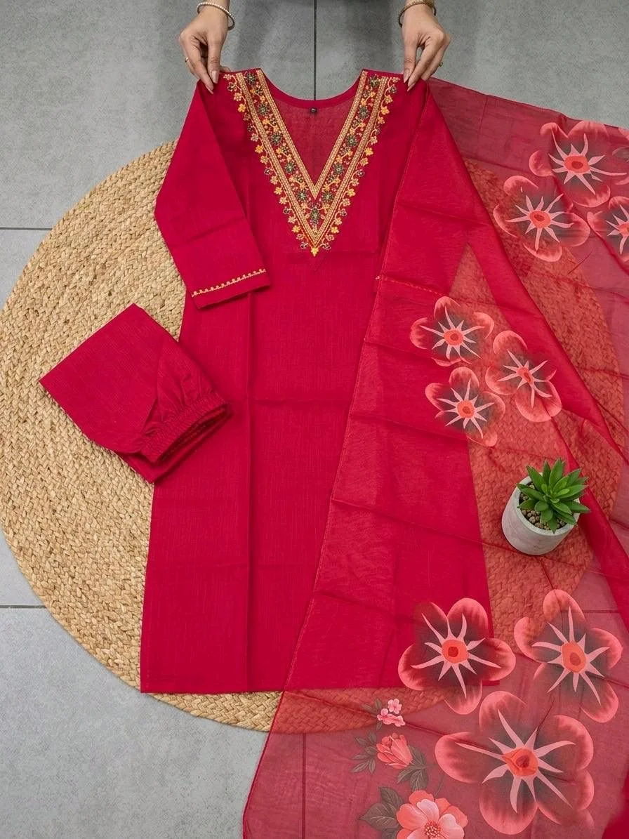 3-piece Kurta Set with Floral Dupatta thumbnail 1