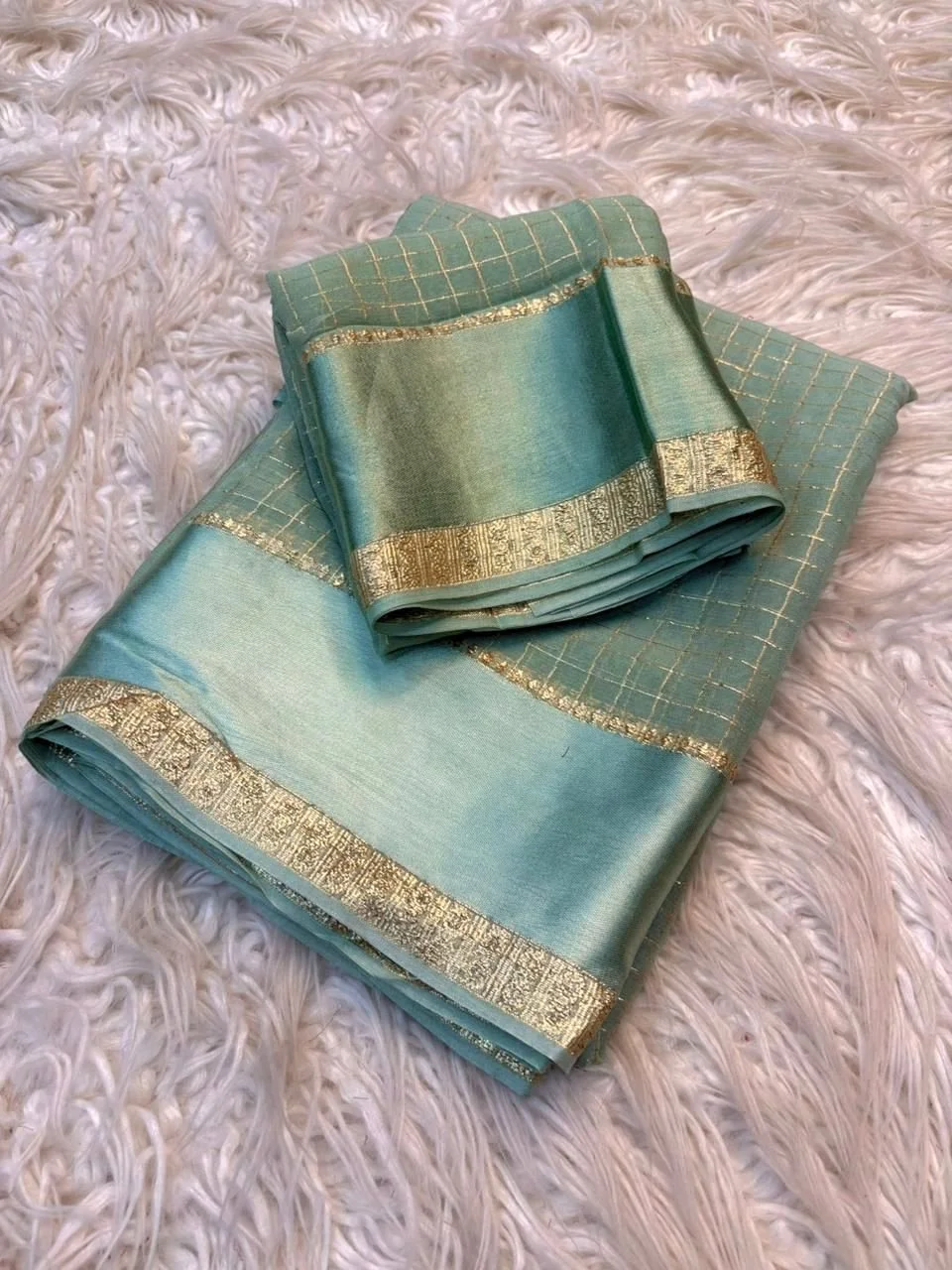 Viscose Georgette Saree with Gold Zari Checks 7