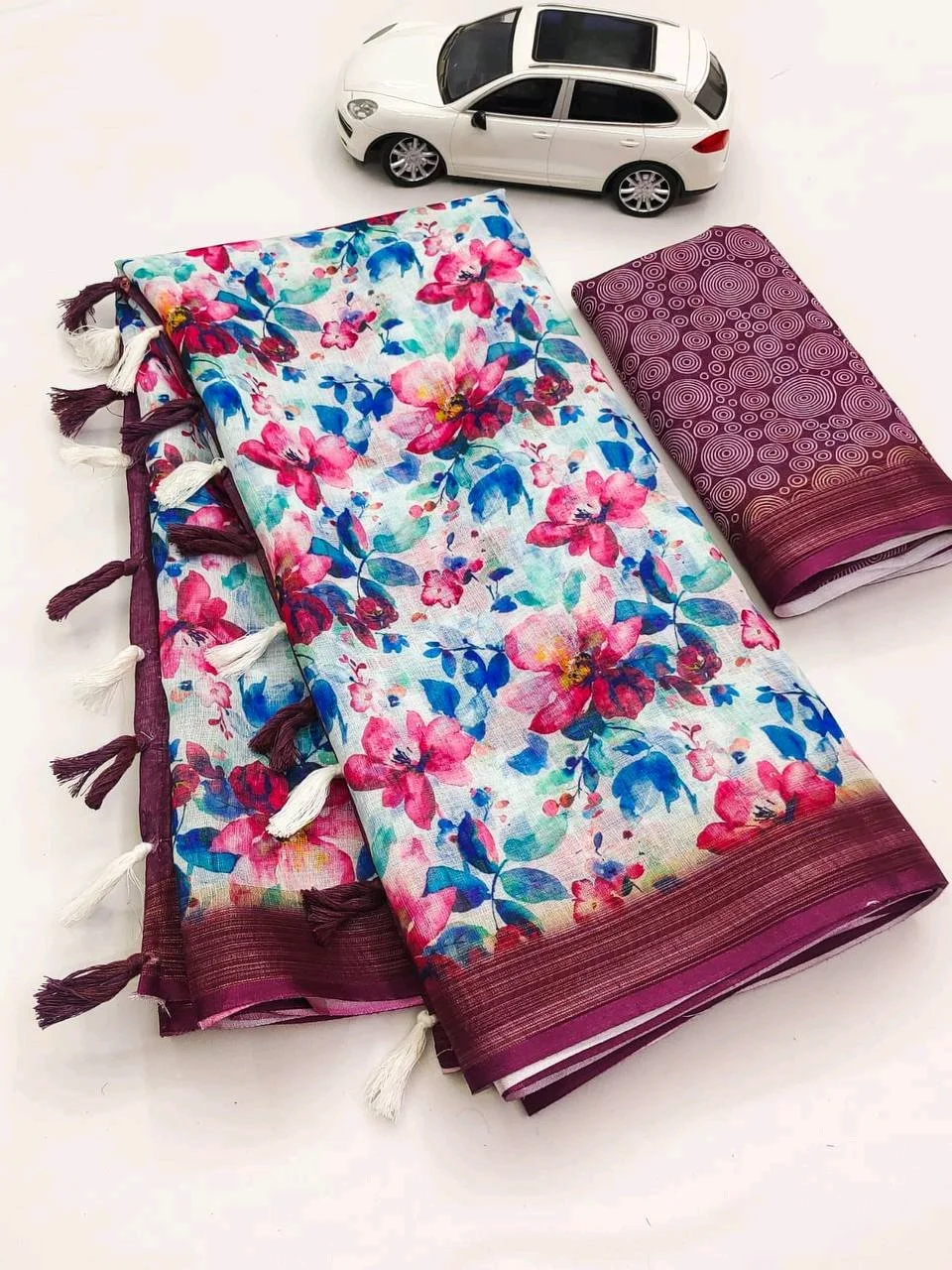Lenin Leaf Print Saree with Tassels thumbnail 7