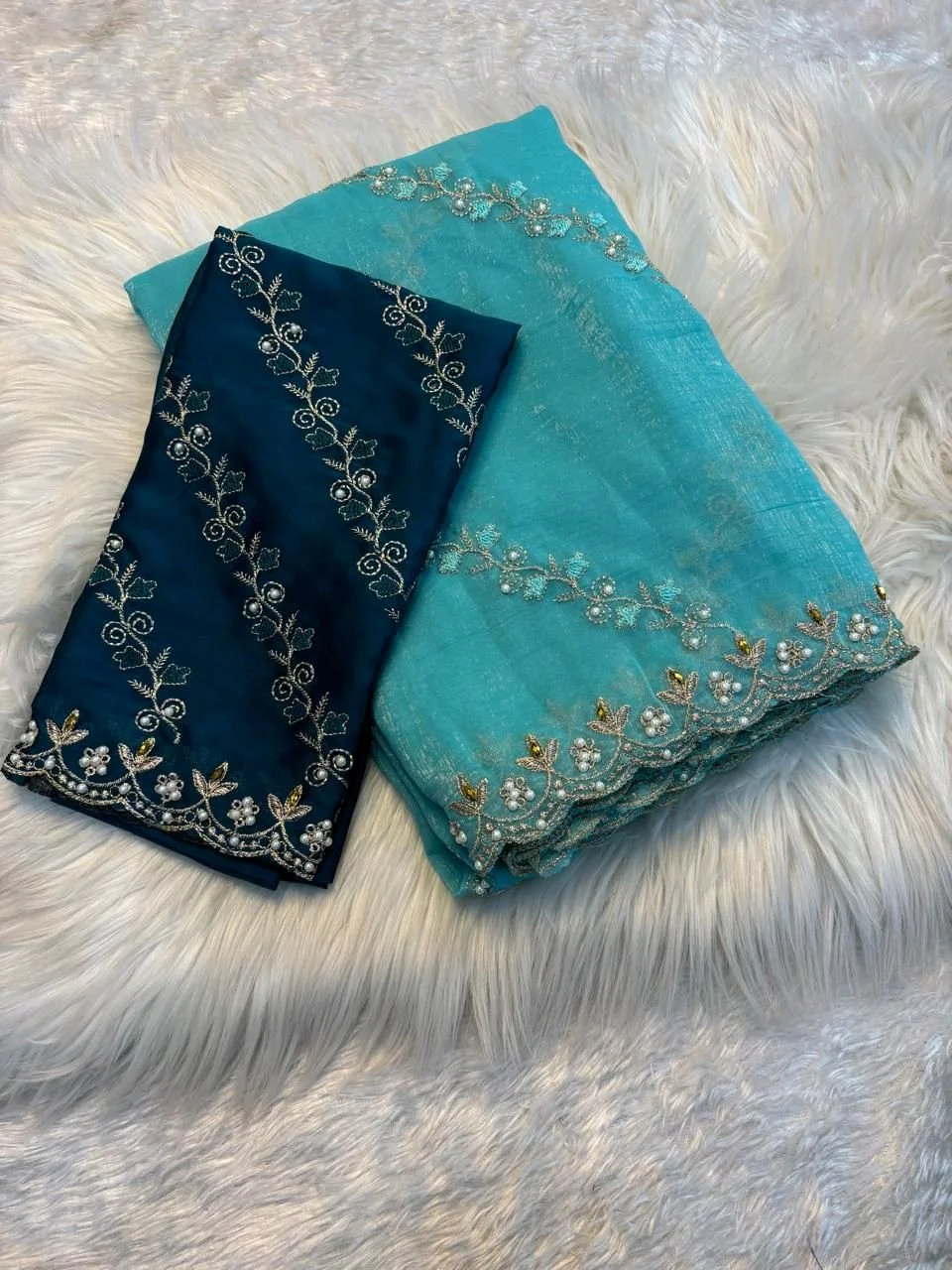 Soft Crunchy Saree 4