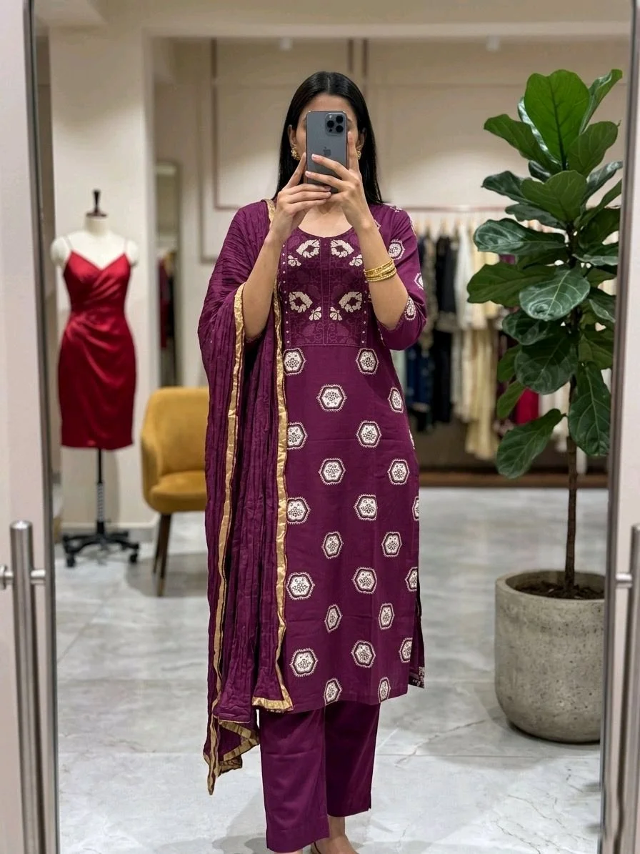 Beautiful Yok 3-piece Set Dresses thumbnail 1