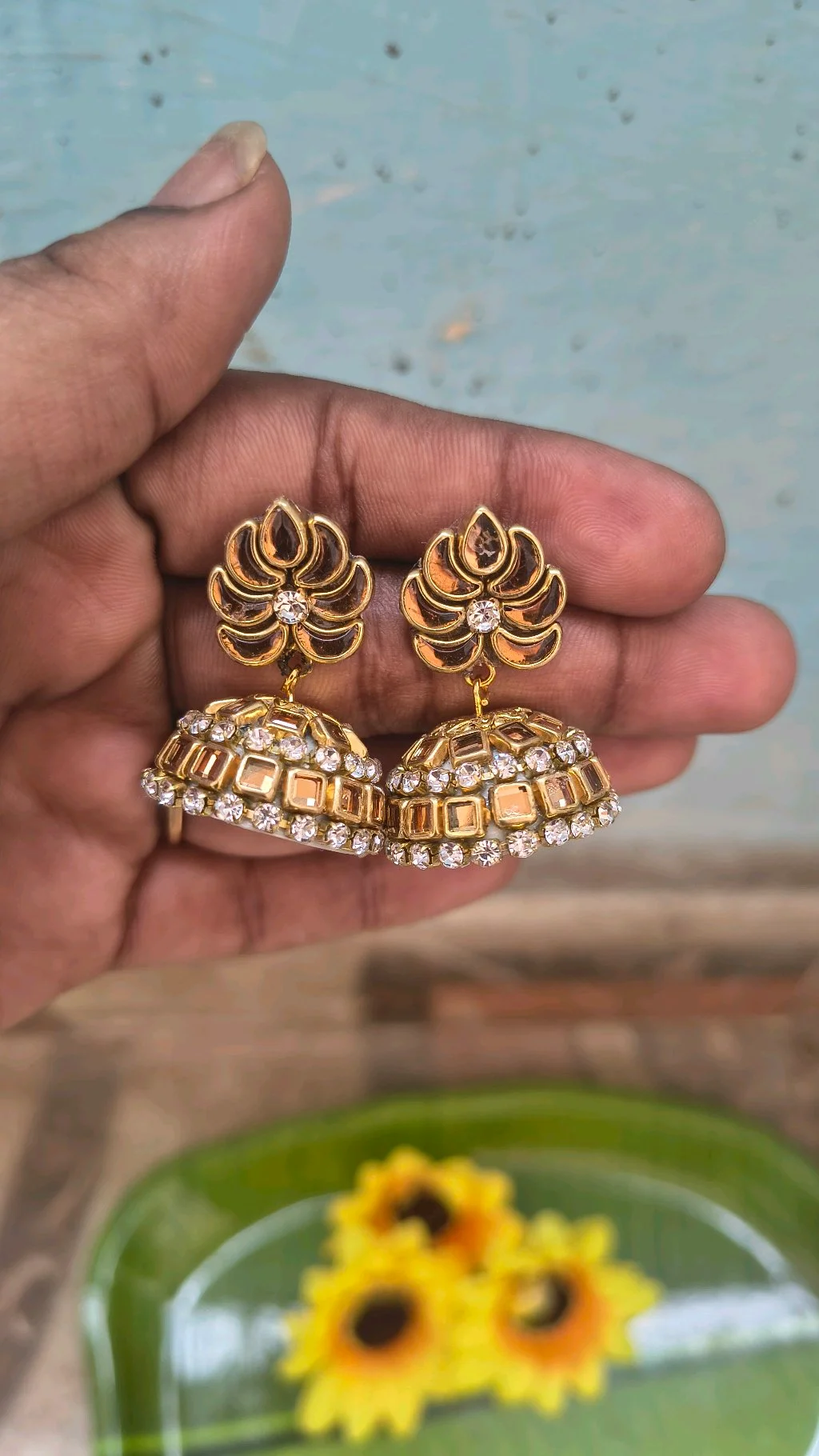 Gold Toned Floral Jhumka Earrings thumbnail 3