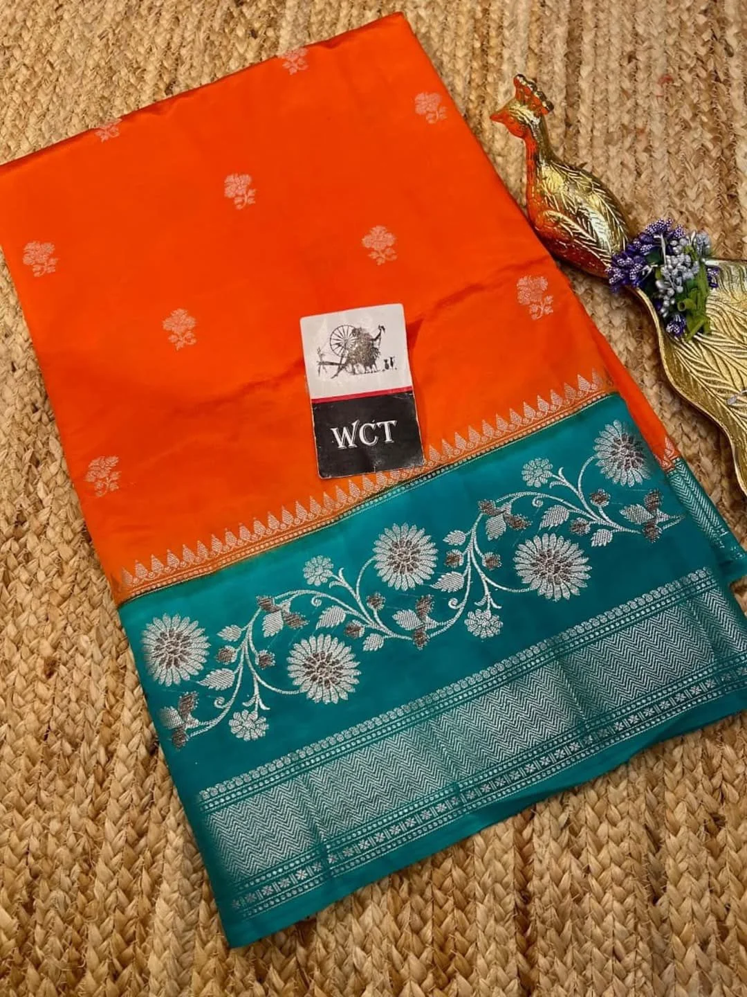 raw mango sarees thumbnail 5