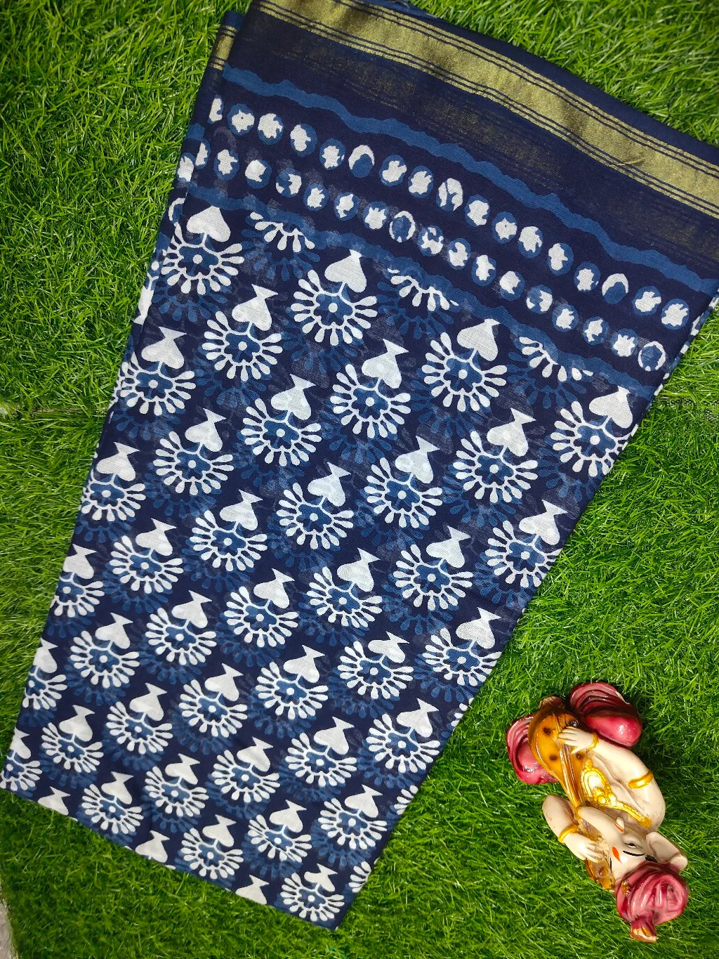 Hot Pink Cotton Saree with Geometric Border - Variant 3