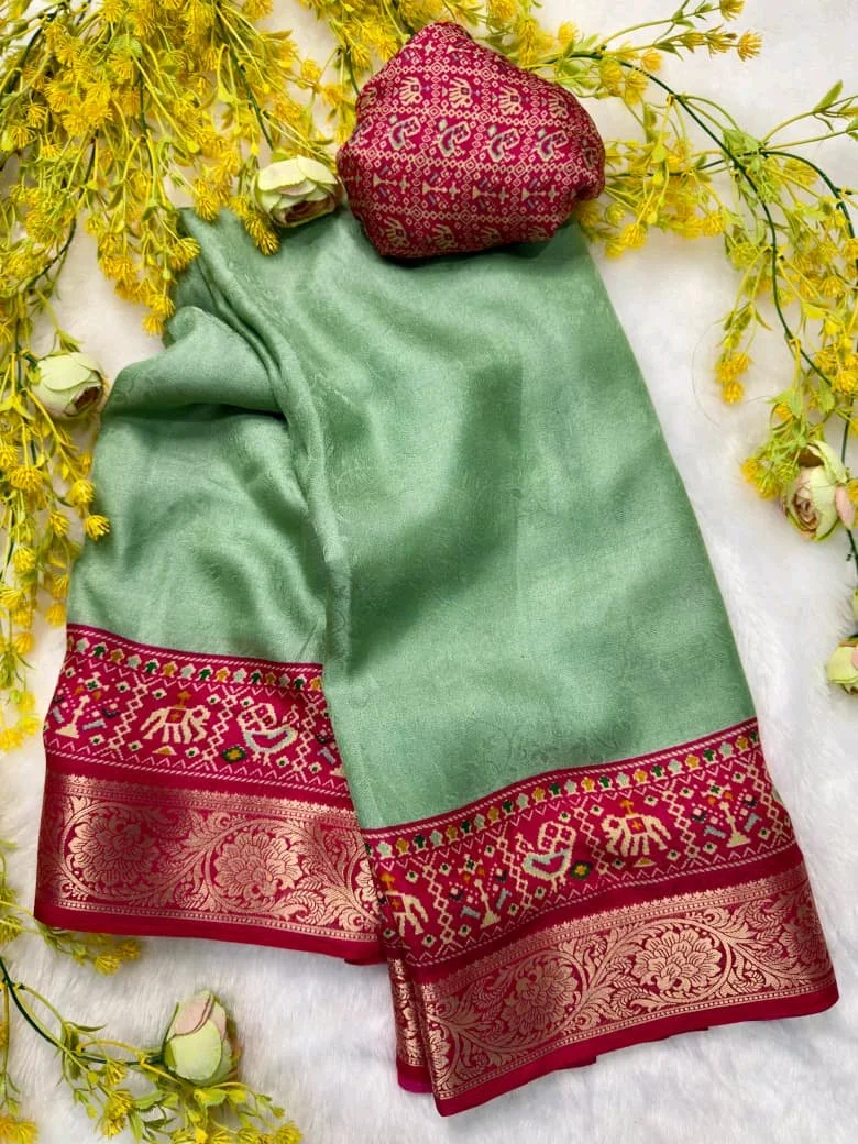 New Ajrakh Nevy Marsh Mellow Self Saree thumbnail 2