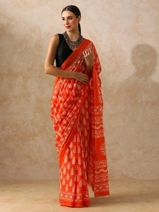 New updateBagru Block Print Cotton mulmul Sarees With Running Blouse Fabric:- Pure Mulmul (9280)Saree:-5.5m+ Blouse:- 1mPrice:- 700 thumbnail 5